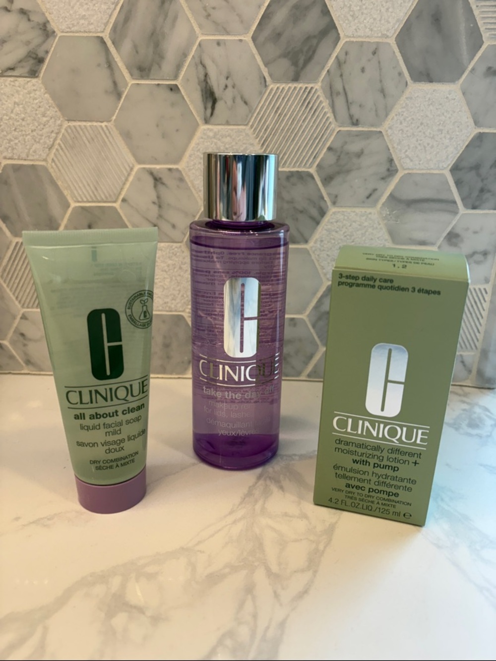 NEW! Clinique Skincare Best Sellers Trio: moisturizer, cleanser, makeup remover